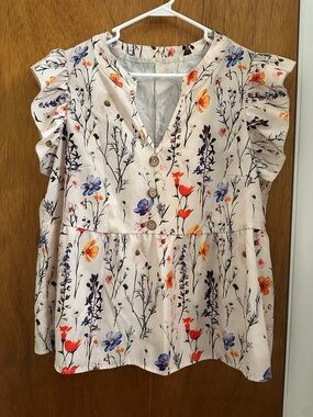 SHEIN Cream Floral Button-Front Ruffle Sleeve Blouse